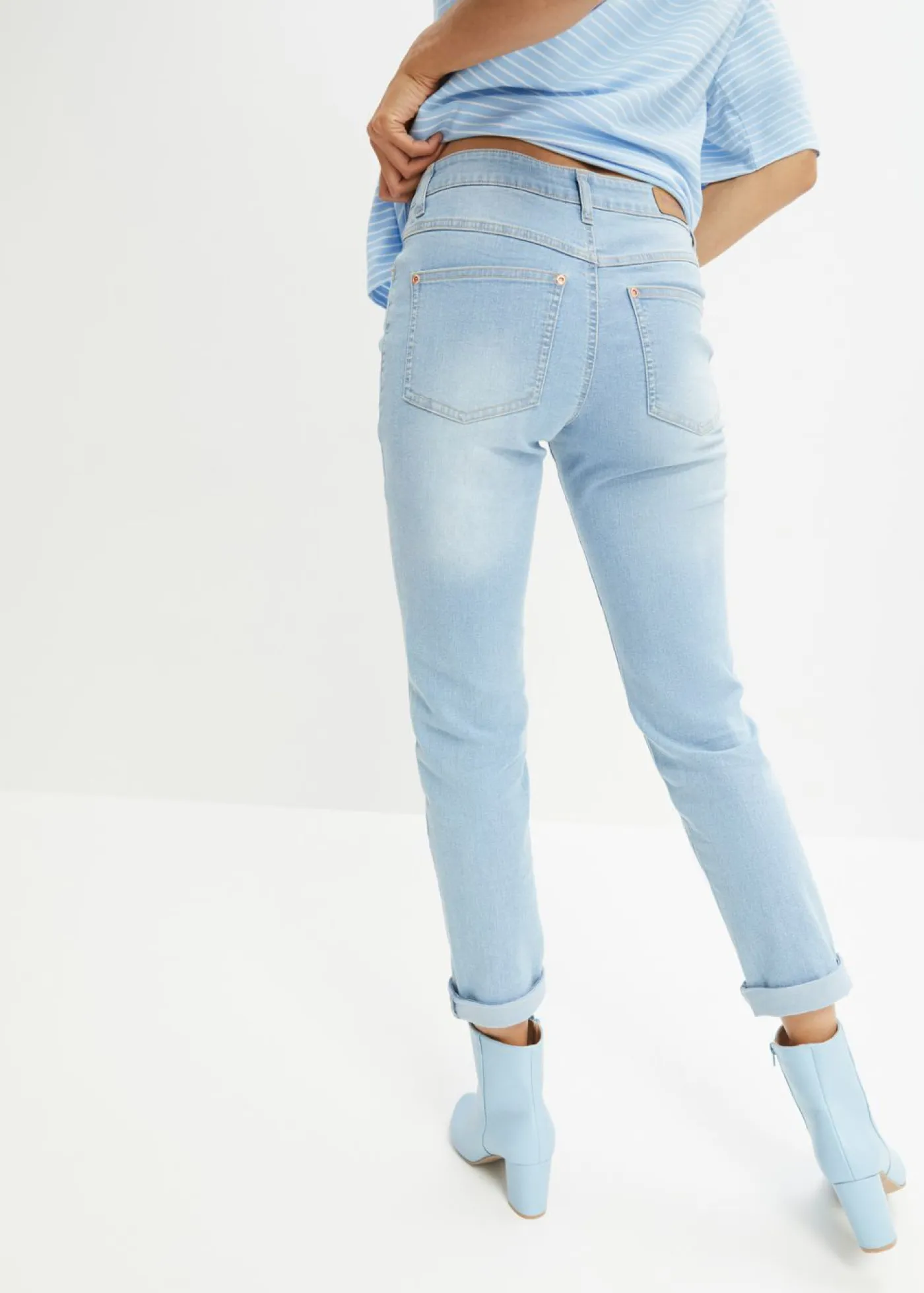 Clearance Vaqueros straight, mid waist, elásticos Mujer Vaqueros|Tallas Pequeñas