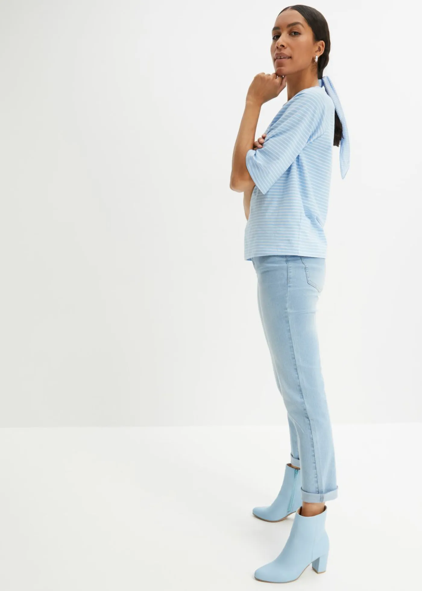 Clearance Vaqueros straight, mid waist, elásticos Mujer Vaqueros|Tallas Pequeñas