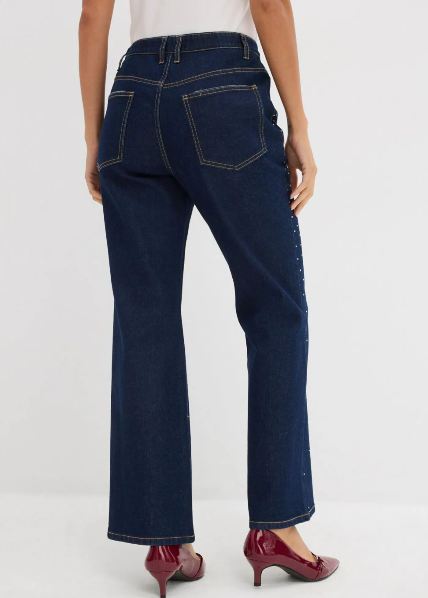 Sale Vaqueros straight, mid waist, con piedras brillantes Mujer Tallas Pequeñas