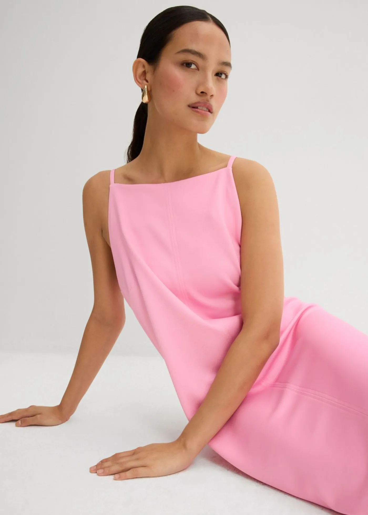 Hot Vestido corto de neopreno fluido Mujer Esenciales|Vestidos