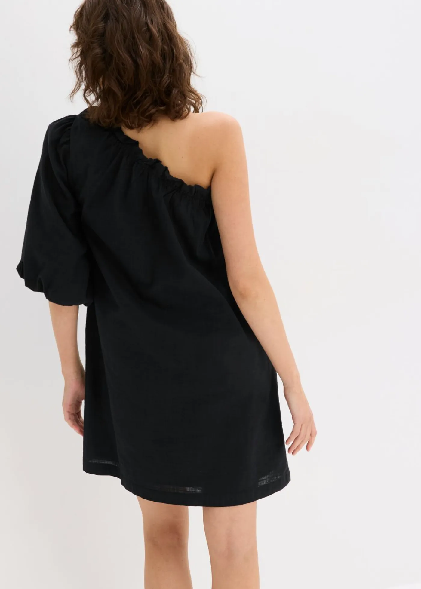 Vestido de algodón con un hombro al descubierto Mujer Vestidos
