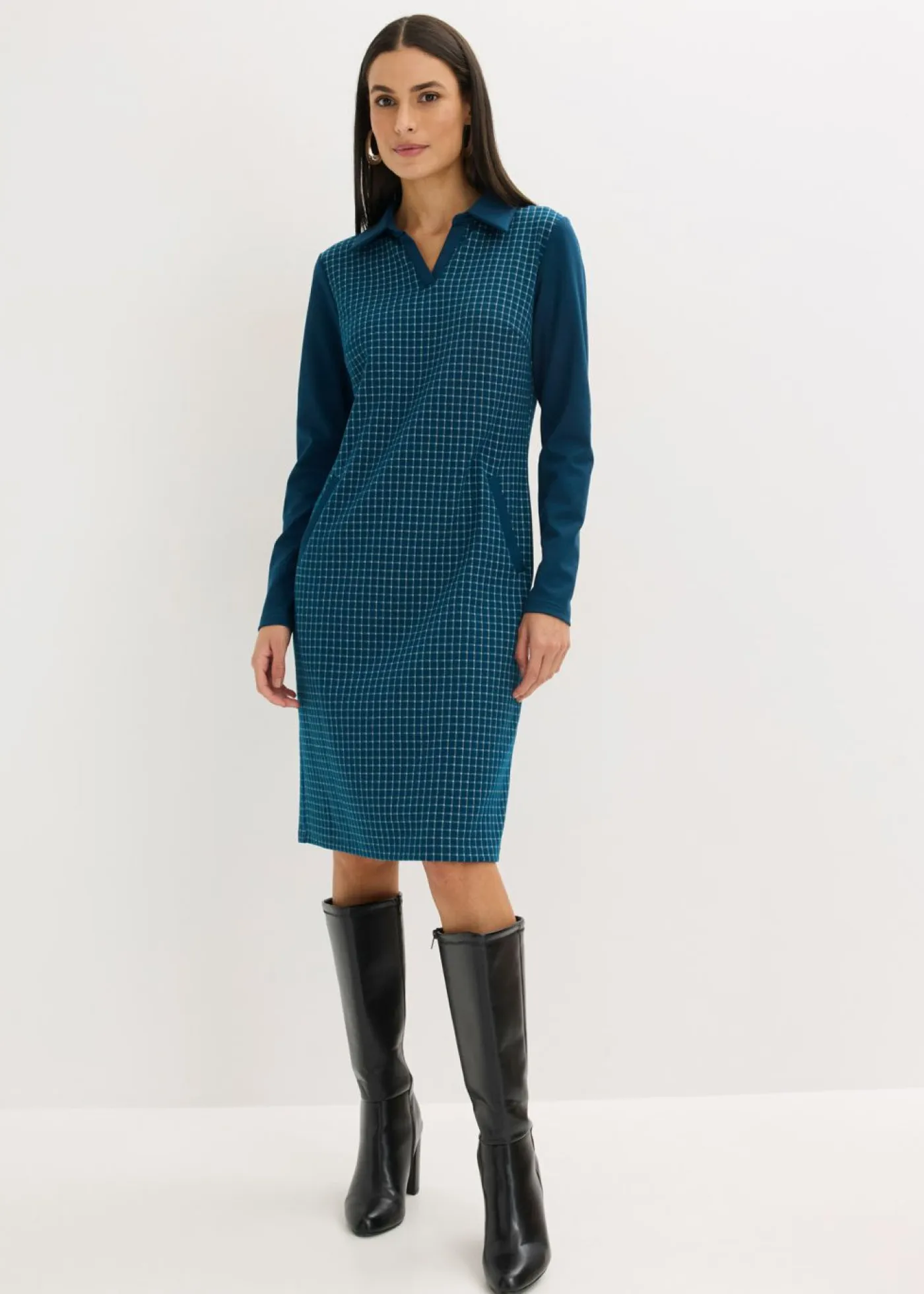Vestido de jacquard con cuello en contraste Mujer Vestidos