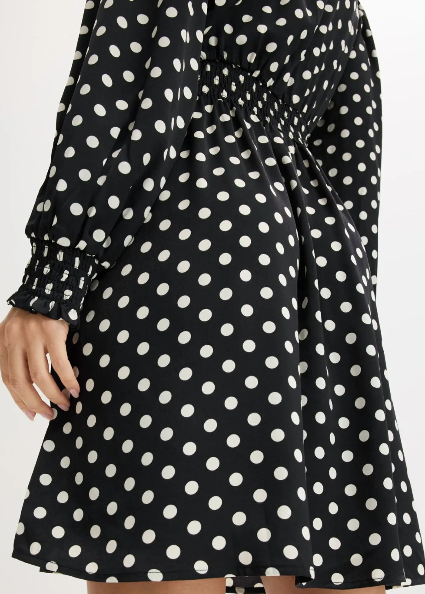 Outlet Vestido de satén fluido con lazo en el cuello Mujer Vestidos