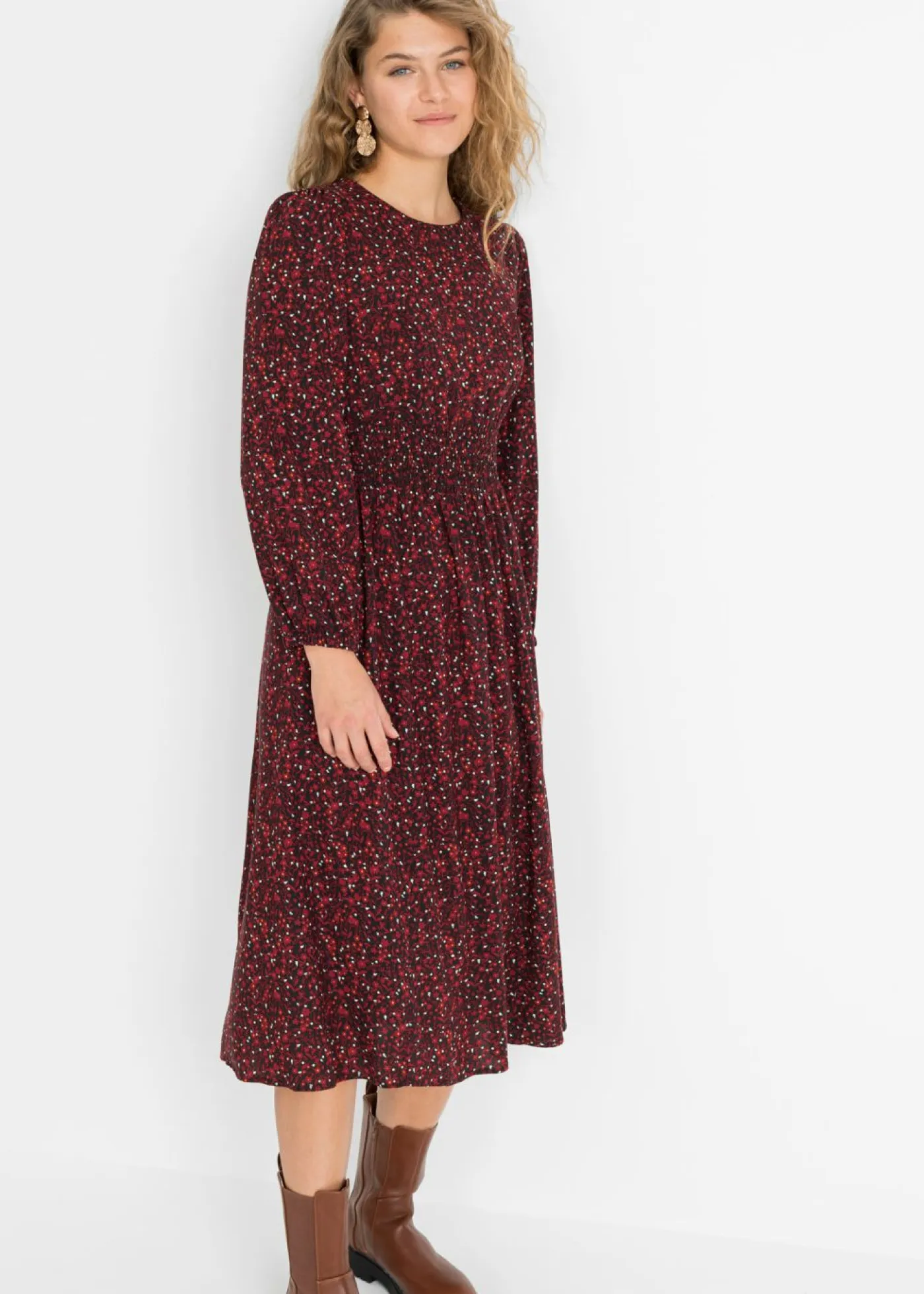 Vestido midi con estampado de flores Mujer Vestidos