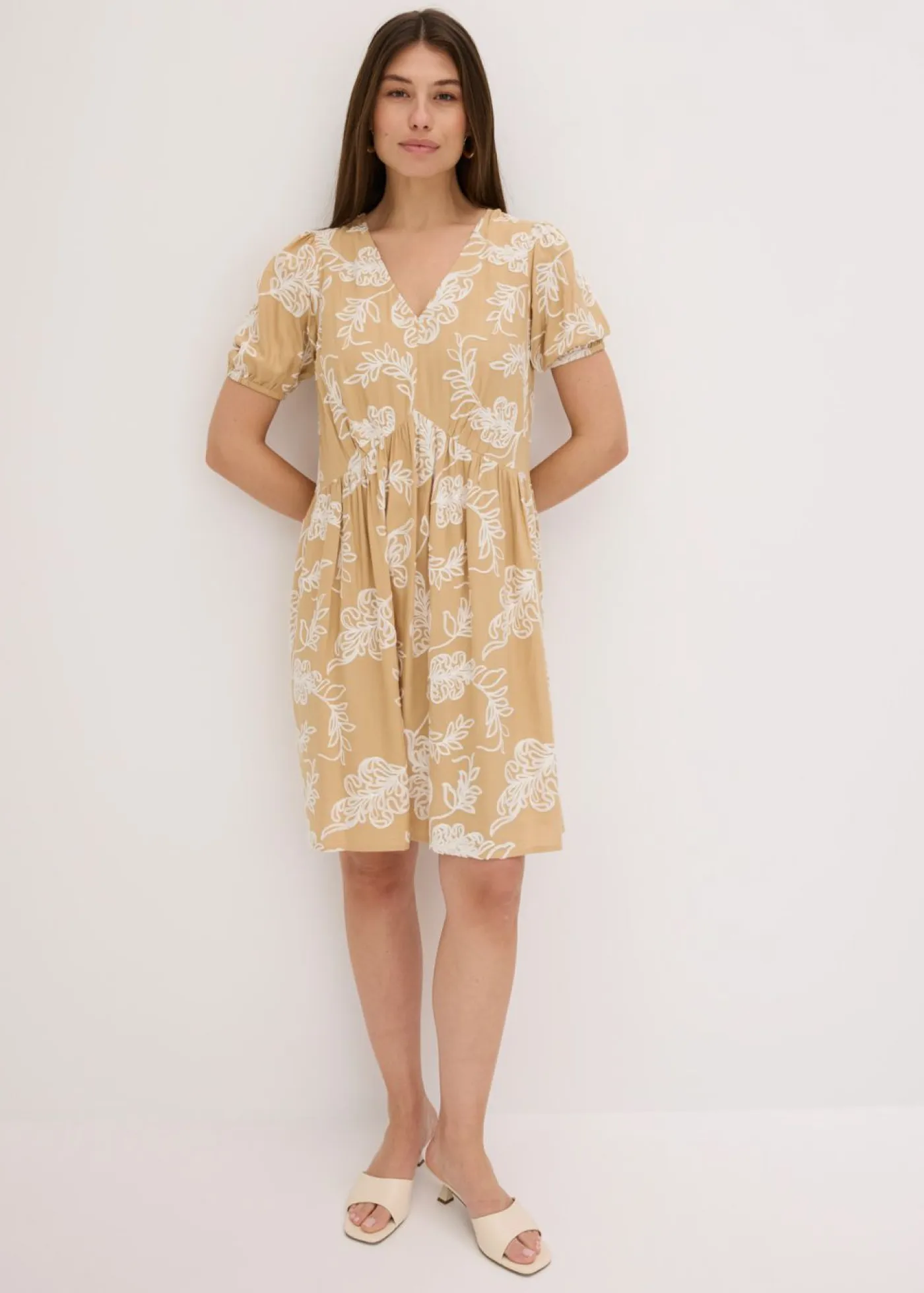 Sale Vestido tipo túnica de viscosa vaporosa con bordado Mujer Vestidos