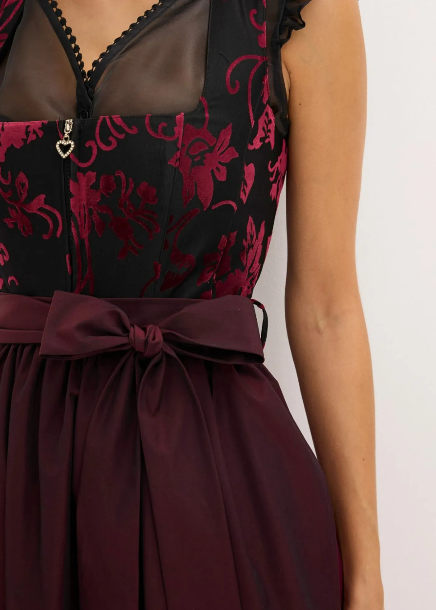 Vestido tirolés con terciopelo y largo midi (2 piezas) Mujer Vestidos