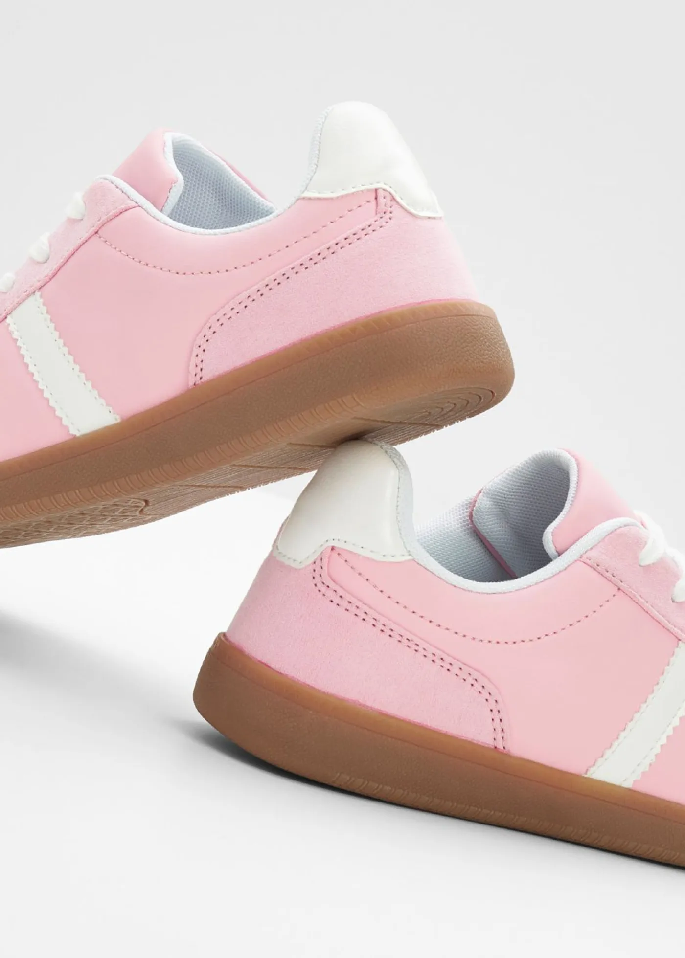 Clearance Zapatillas deportivas de estilo retro Mujer Tendencias·Zapatos Veganos|Novedades